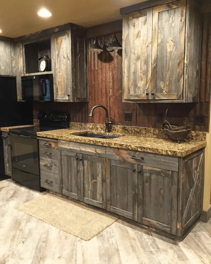 Rustic Kitchen Cabinets (Pine)