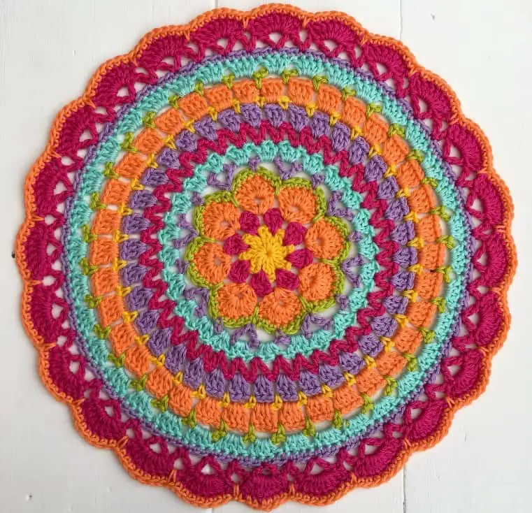 Happy Crochet Mandala