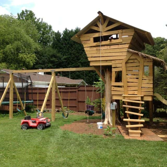 immortal and ageless 1950’s Pallet Playhouse