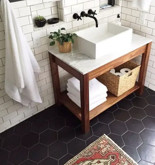 Custom-made bathroom Vanity