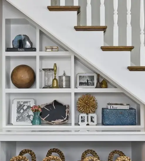 16 Cool Built-in Shelves Ideas and Practical Guides You Must Try at Home