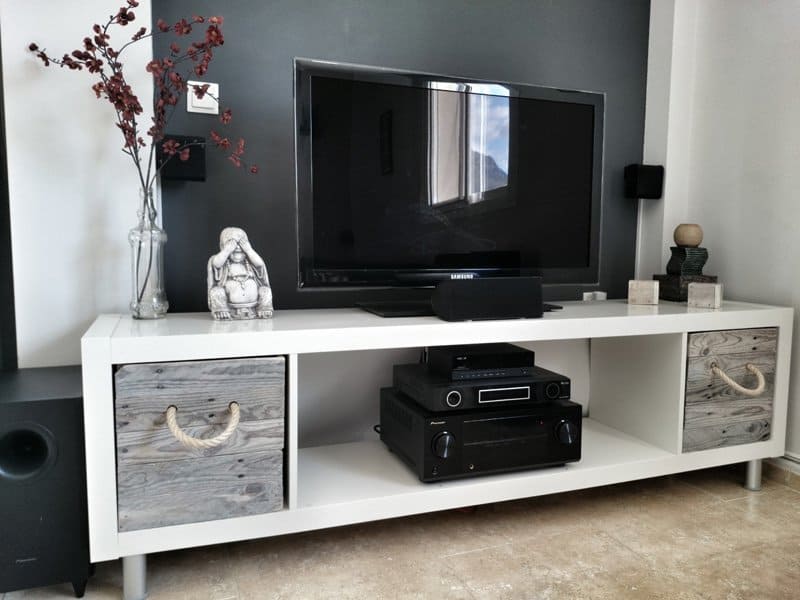 TV Stand Ideas with Wooden Pallets