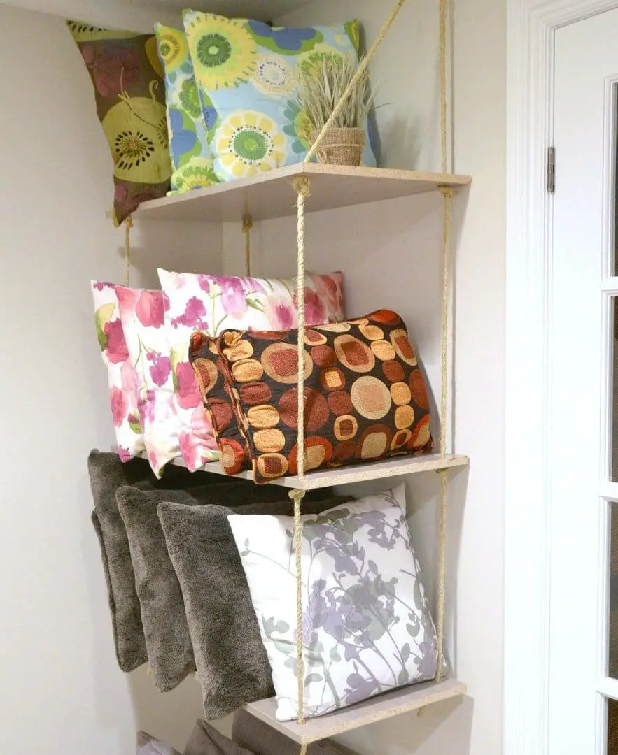 Pillow Storage Rope Corner Shelf