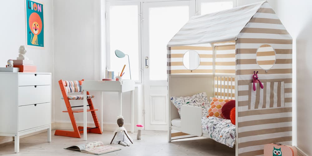 DIY Stylish Toddler Bed