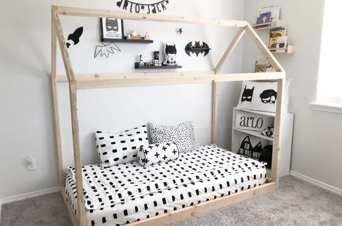 DIY Toddler Floor House Bed