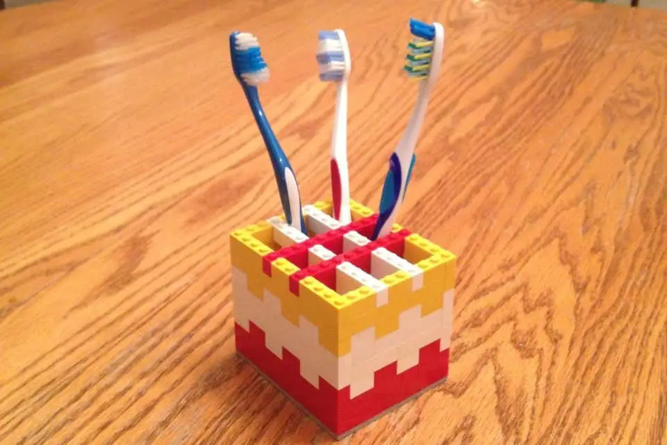 DIY Creative Lego Toothbrush Holder